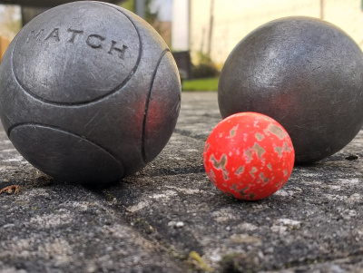 Pétanque-Plausch (auf 17 Uhr verschoben)